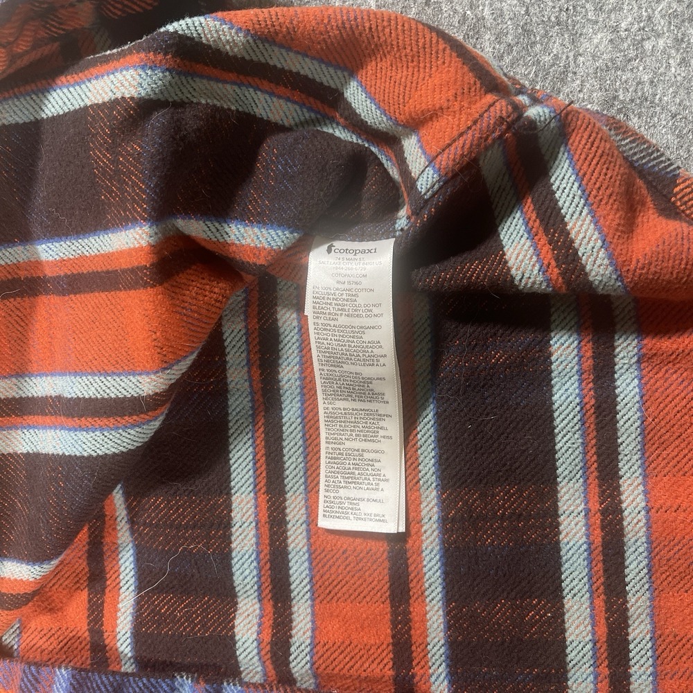 Cotopaxi Men's Small Heavyweight Organic Cotton Flannel Shirt Blue/Red Plaid - Picture 8 of 12